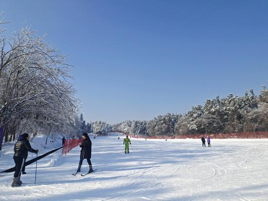 4、长春净月潭国际滑雪场