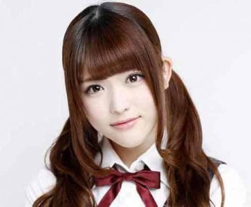 ​松村沙友理（日本偶像组合乃木坂46成员）