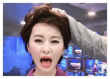 《新闻联播》主持人李梓萌竟是戴假发工作13年，都是为了观众！