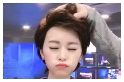 《新闻联播》主持人李梓萌竟是戴假发工作13年，都是为了观众！