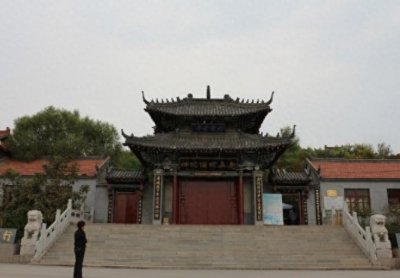 ​中国1座真正苦修的寺院：寺内禁止旅游、不放功德箱、不收金钱