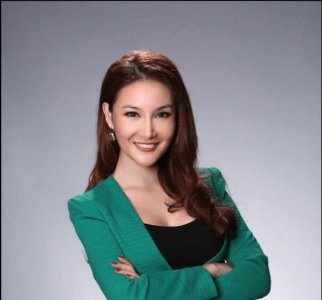 ​央视女主持公开承认整容，晒整容恢复期照片，自夸整得很自然年轻