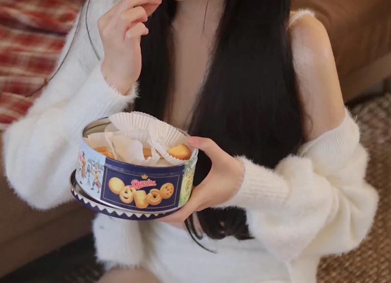 一个人住是种什么体验？网友：睡觉都不敢脱衣服！扎心了