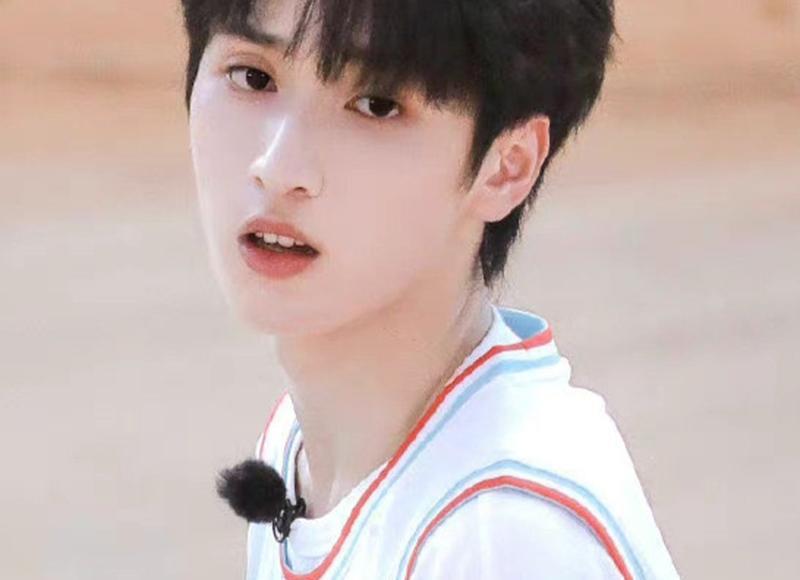 关于恋爱的忠告有哪些？女生要知道的50条恋爱忠告！