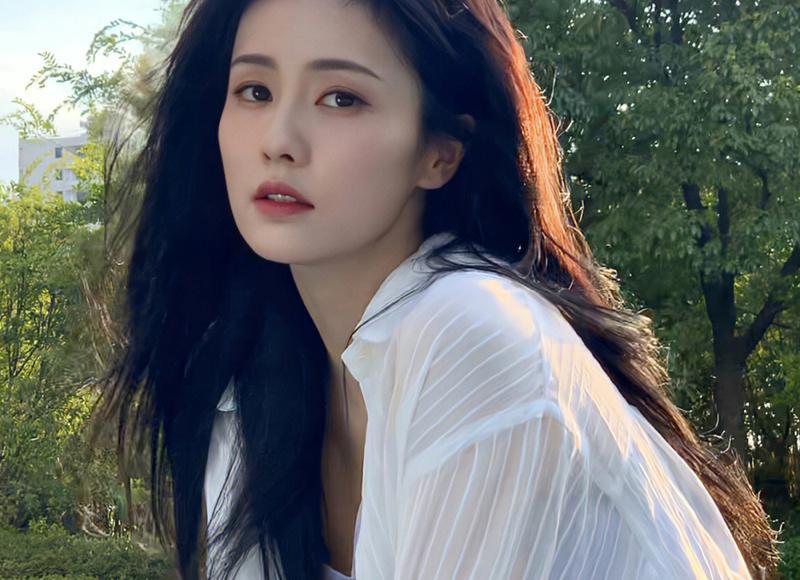 女朋友和和前男友联系不断怎么办 女朋友和和前男友联系不断怎么办