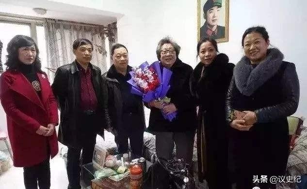 老山前线女兵张茹简历（86年老山战场照死吻）(4)