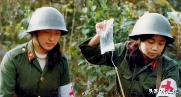 老山前线女兵张茹简历（86年老山战场照死吻）(15)