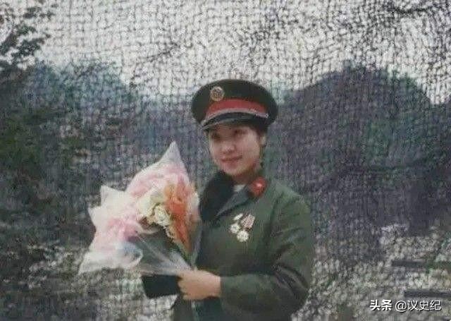 老山前线女兵张茹简历（86年老山战场照死吻）(14)