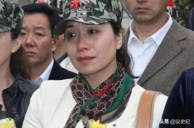 老山前线女兵张茹简历（86年老山战场照死吻）(2)