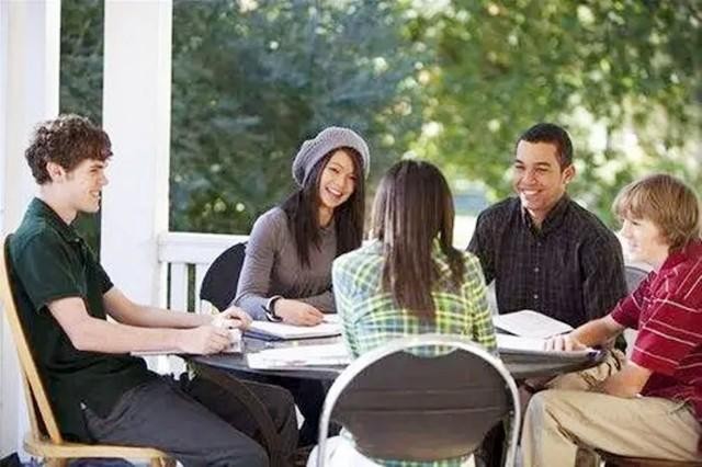 哈佛才女刘亦婷近况怎么样了(1999年哈佛女孩刘亦婷出国)(3)