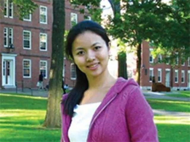 哈佛才女刘亦婷近况怎么样了(1999年哈佛女孩刘亦婷出国)(4)