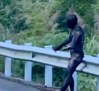 ​惨烈！江西某高速发生车祸，车主被烧黑！现场画面曝光