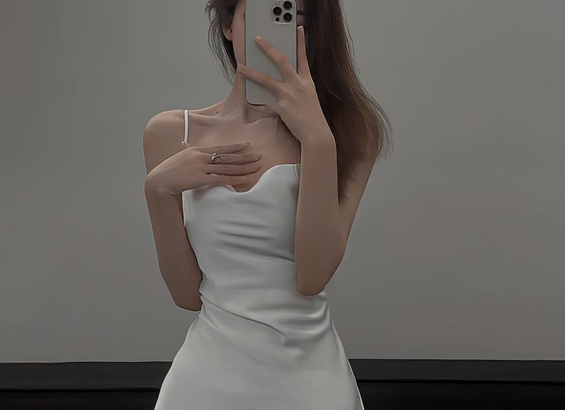 水瓶座女性的性格特点和保养方法