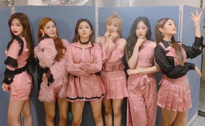 ​宋雨琦出道前旧照曝光，神似hold住姐，网友感慨韩式包装太厉害