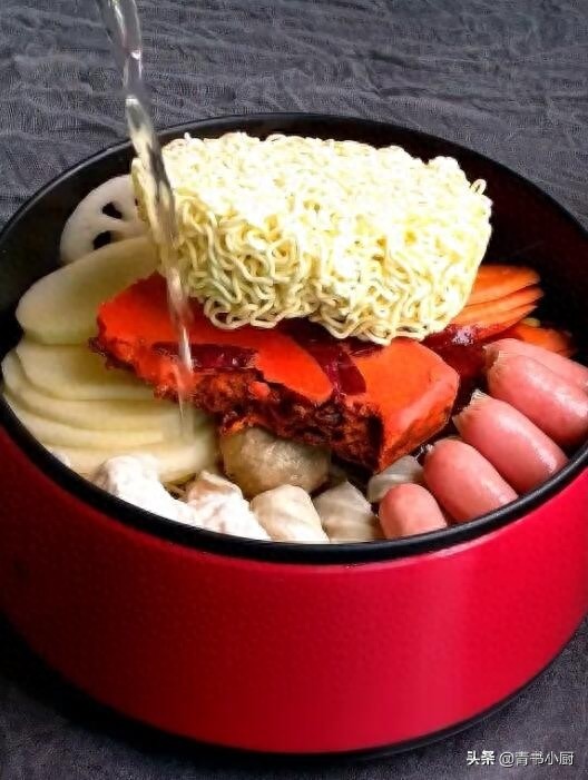 懒人部队火锅，不用水不用油，你一定可以学会的超简单美味美食