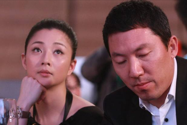 殷桃:前夫是富二代,第二任男友圈内女友多,和第三任分手才可惜