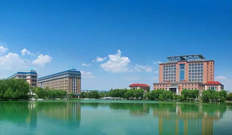 广东工业大学图书馆(11所别人家的大学图书馆)