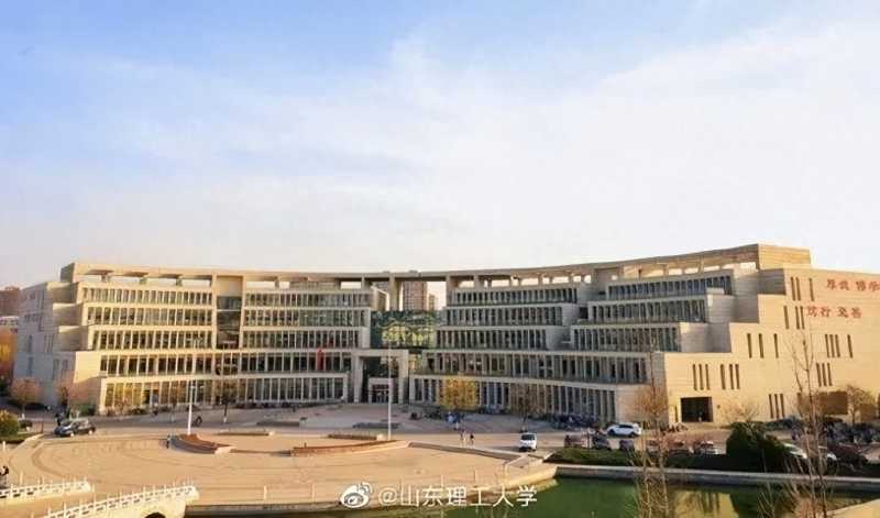 广东工业大学图书馆(11所别人家的大学图书馆)