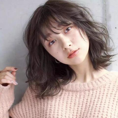 头发少的人适合的发型（3个技巧+3款发型）(10)