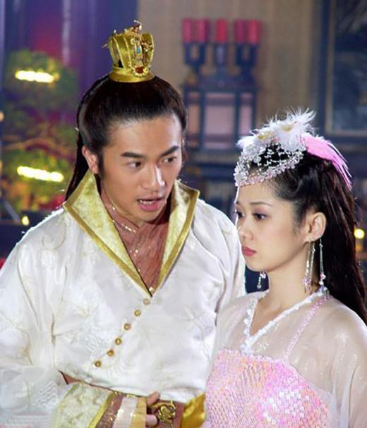 化妆助理需要干些什么(化妆助理能学到东西吗)