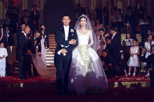 杨颖什么时候离的婚(杨颖黄晓明会复婚吗)