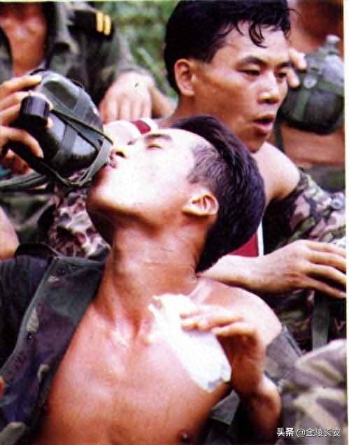 搬走“死神”:1994年中越边境大扫雷