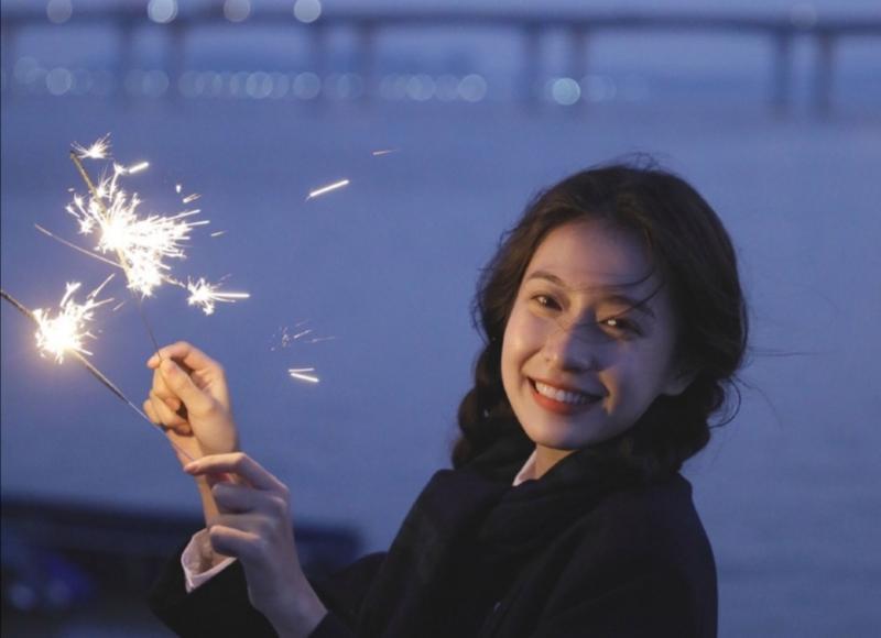 高情商撩妹聊天术（如何聊天不会尬聊）