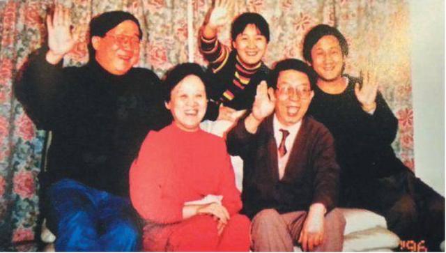 英达与梁欢关系如何(其貌不扬的梁欢)(9)