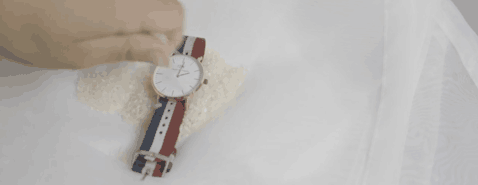 手表里有水蒸气怎么去除,手表里面进水气了怎么办图3