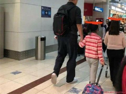 姚明8岁女儿近照曝光!身高1米6,把曾志伟比下去了