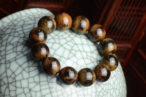 盘玩什么手串最有价值(文玩手串排行榜前十名)