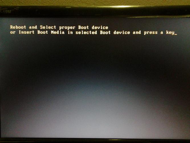 电脑开机就黑屏的解决方法(常见的12种电脑开机黑屏的原因与解决思路)