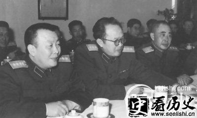 四平战役中陈明仁如何用计来挫败林彪
