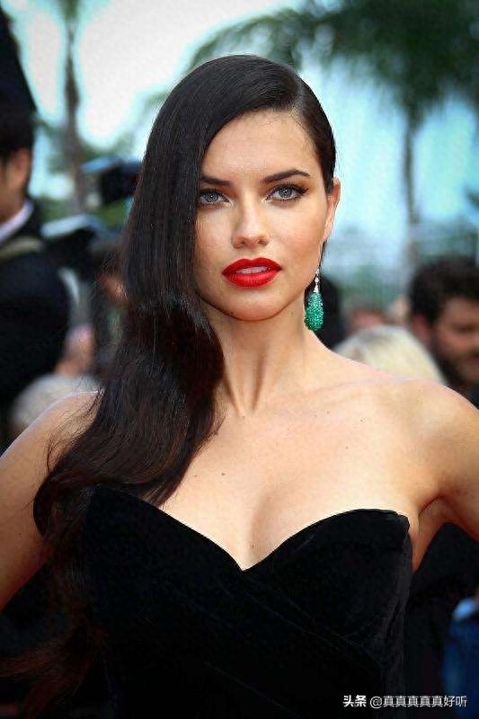 维秘超模-阿德里亚娜·利马