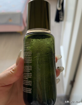 防皱抗衰老的护肤品排行(抗皱去皱最好方法？)