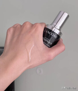 防皱抗衰老的护肤品排行(抗皱去皱最好方法？)