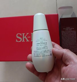 防皱抗衰老的护肤品排行(抗皱去皱最好方法？)