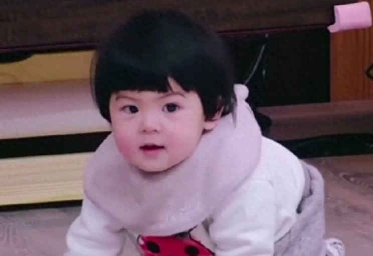 波妞最萌正脸照，捕捉一枚小萌物，最后一张笑得太治愈