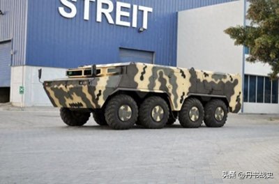 ​“火蜥蜴”两栖装甲车