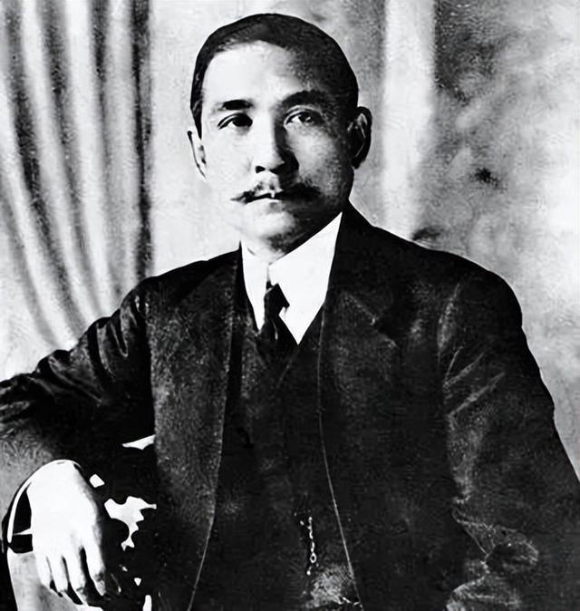 东北将领卫立煌（1955年卫立煌返回大陆）(3)