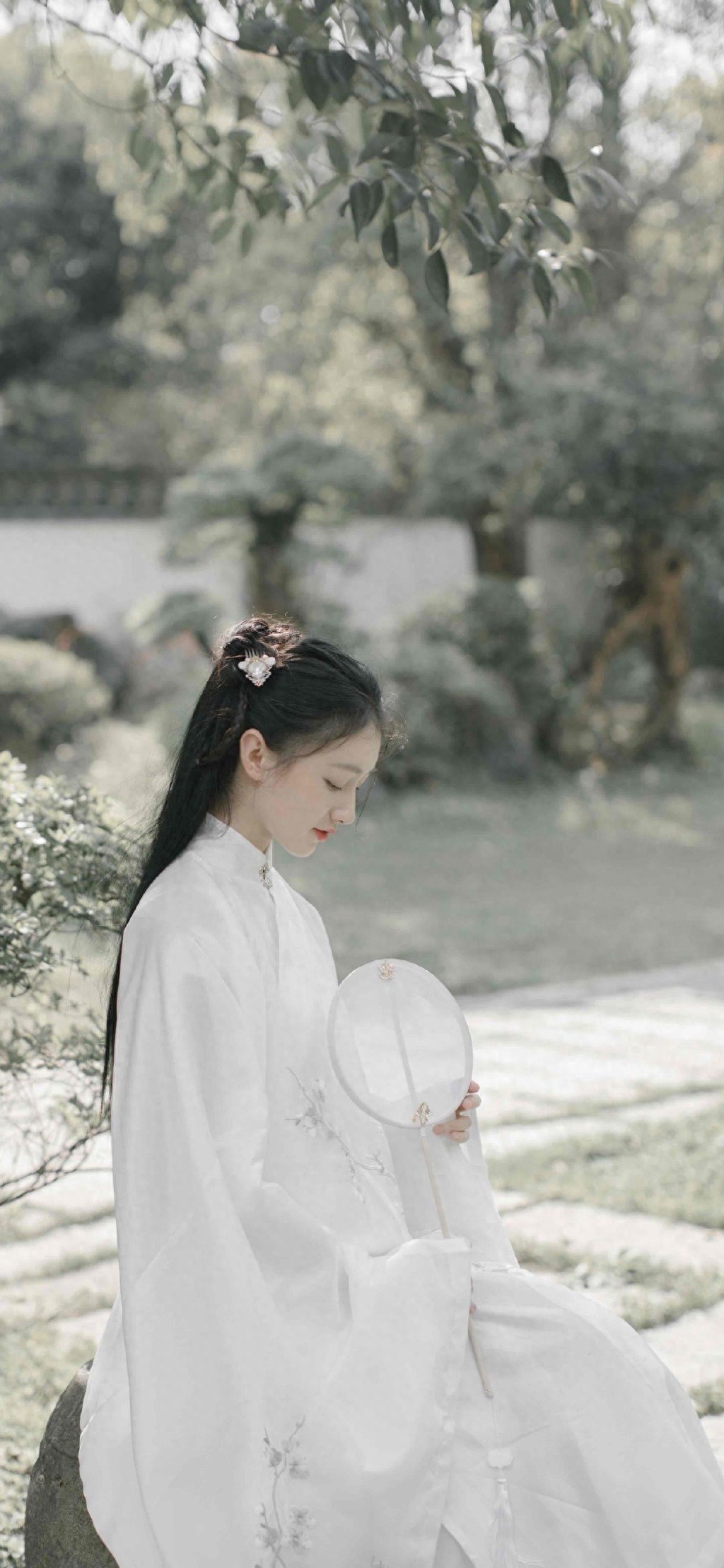 23张超清美女手机壁纸（26）