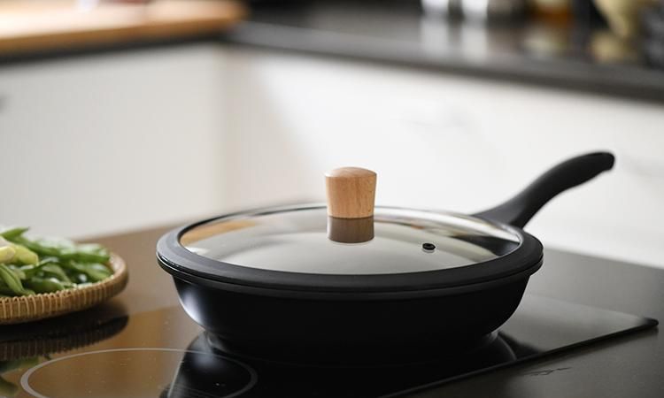 煎锅可以炒菜用吗