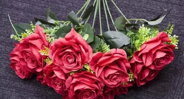 送玫瑰花朵数的含义，微信表情送玫瑰朵数的含义？图5