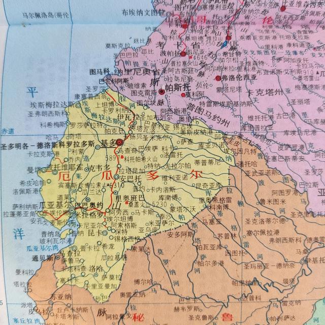 厄瓜多尔地图高清版大图(世界地图变迁史)(2)