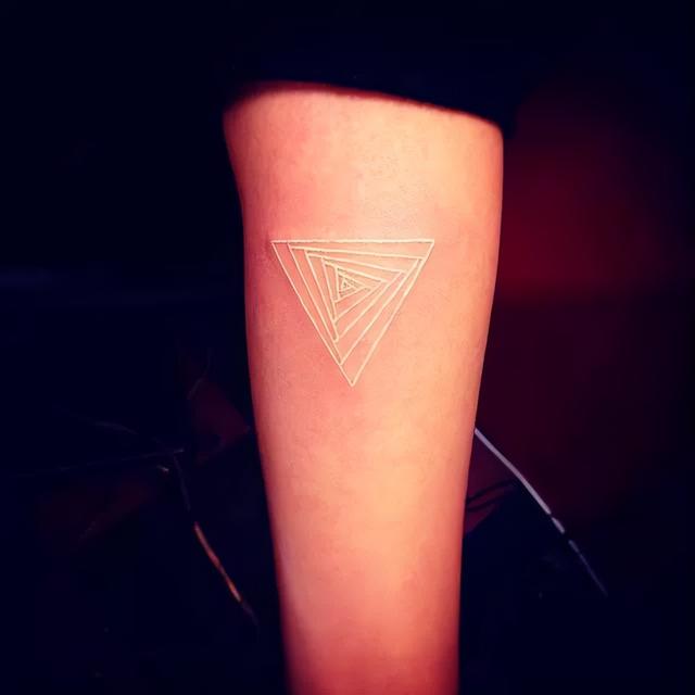 纹身隐形图案（鸽子血不一定能满足你）(24)