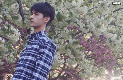 ​周历杰个人资料大讲解，他的家庭背景在哪里上学呢一起来看看！