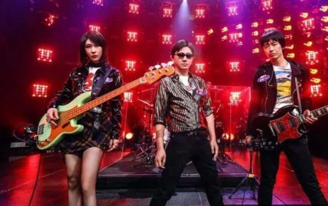 《创造101》人气选手参加《乐队吧》，表演镜头被剪，首轮遭淘汰