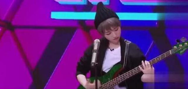 《创造101》人气选手参加《乐队吧》，表演镜头被剪，首轮遭淘汰