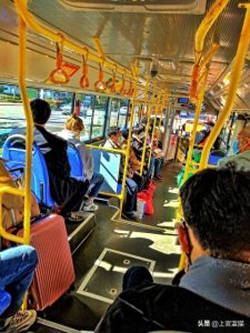 ​抢方向盘判7个月罚款5000元，你还敢抢吗