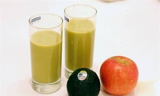 牛油果汁怎么榨才好喝,牛油果和什么榨汁好喝又营养图12